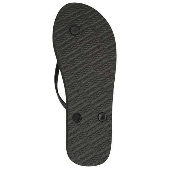 Protest Prttoucan Slaps